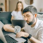 Как зарабатывать на фриланс-писательстве: где искать заказы и как построить стабильный доход image_121.jpg
