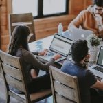 Как выбрать безопасные чаты в Telegram для поиска фриланс-заказов без обмана unsplash_1239.jpg