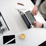Как найти вакансии для фриланс-переводчиков без рисков unsplash_1370.jpg