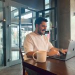 Как выбрать фриланс-платформу для переводчиков: критерии, лучшие сервисы и преимущества XDBay unsplash_144.jpg