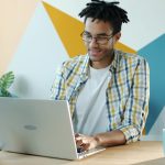 Как выбрать лучшую платформу для фриланса и удаленной работы unsplash_186.jpg