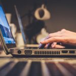 Как выбрать безопасный сервис для выплат фрилансерам: обзор XDBay и ключевых критериев unsplash_460.jpg